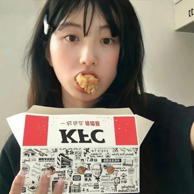 蛋糕合唱团